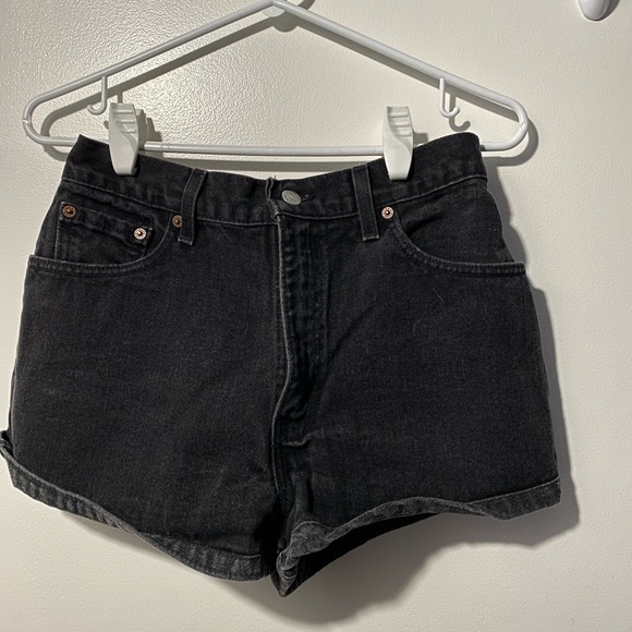 Levi's Pants - Black vintage Levi shorts. would fit a size small or medium